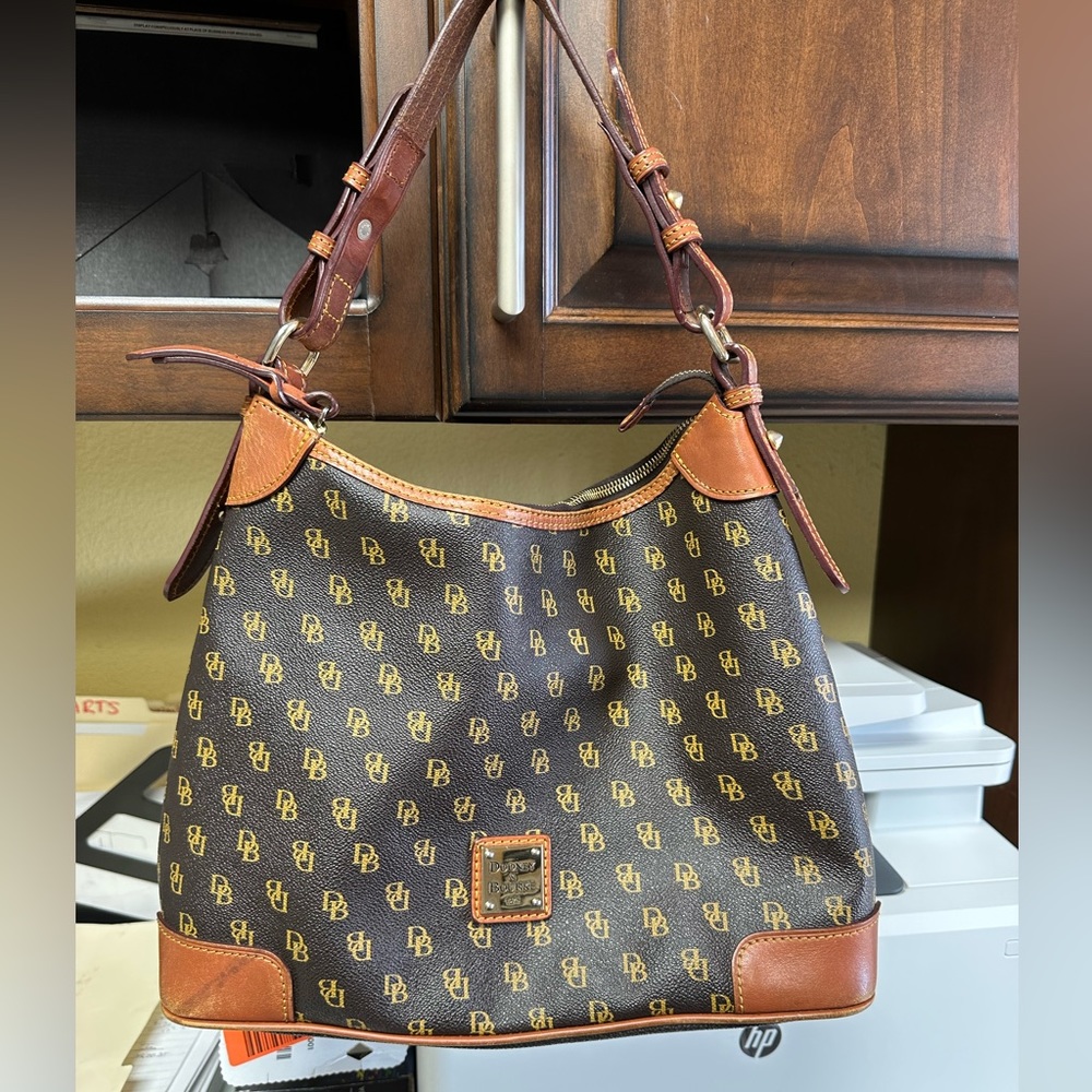Dooney & Bourke Purse
